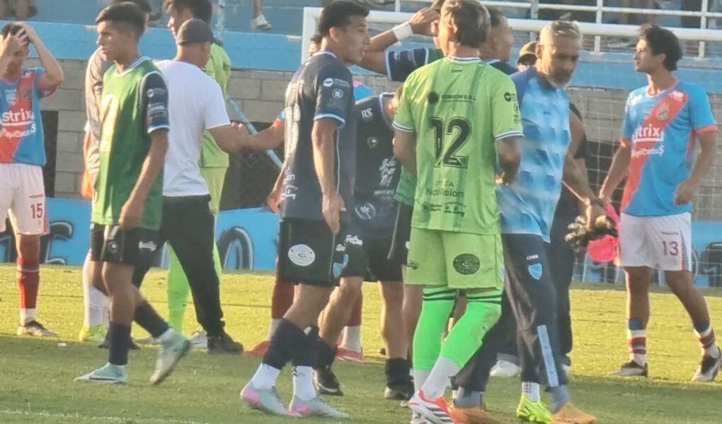 Defensores Unidos de Zárate CADU Arsenal de Sarandí